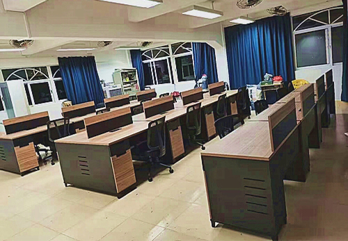 打造现代化办公空间_养护技巧